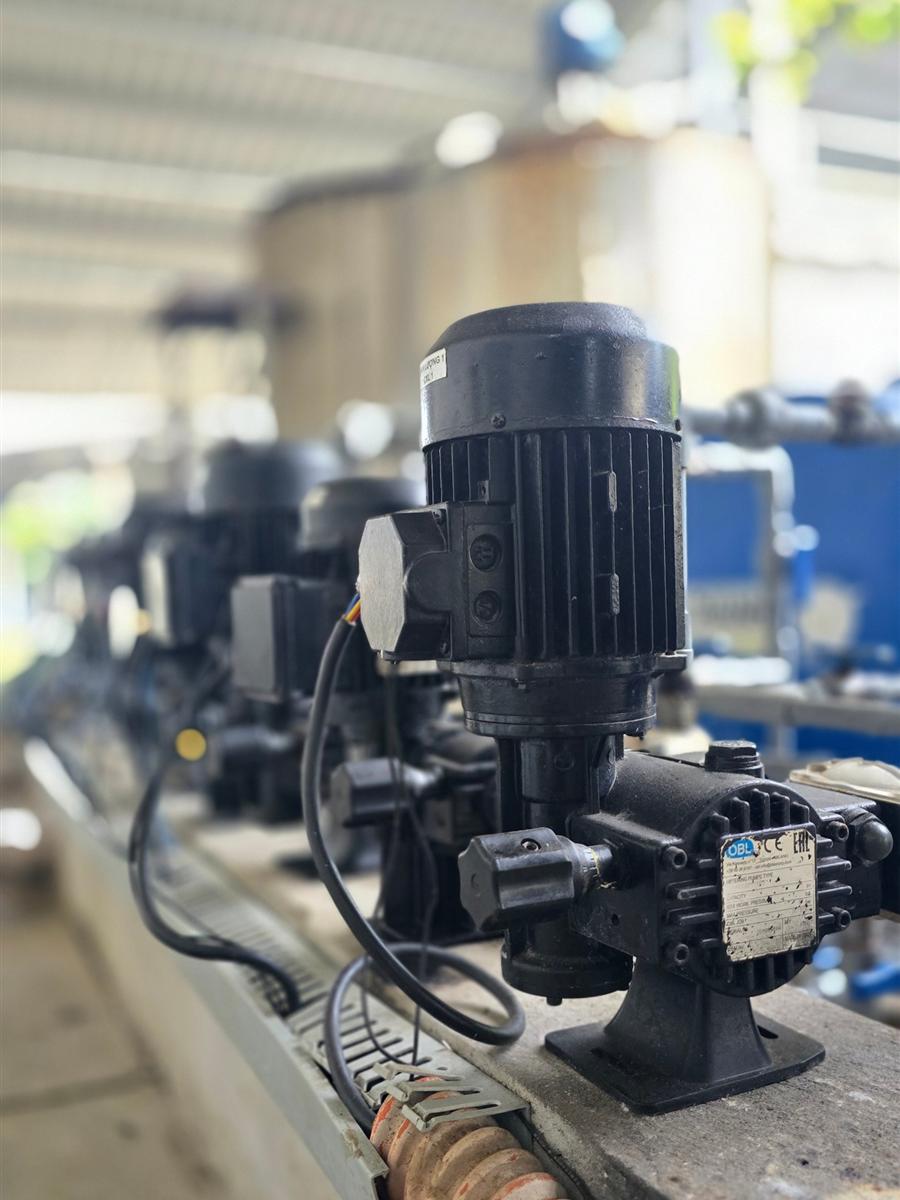 Dàn bơm định lượng hóa chất xử lý nước
